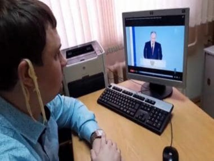 WATCH: Russian politician Mikhail Abdalkin, who lampooned Putin with 'noodle ears' stunt, fined