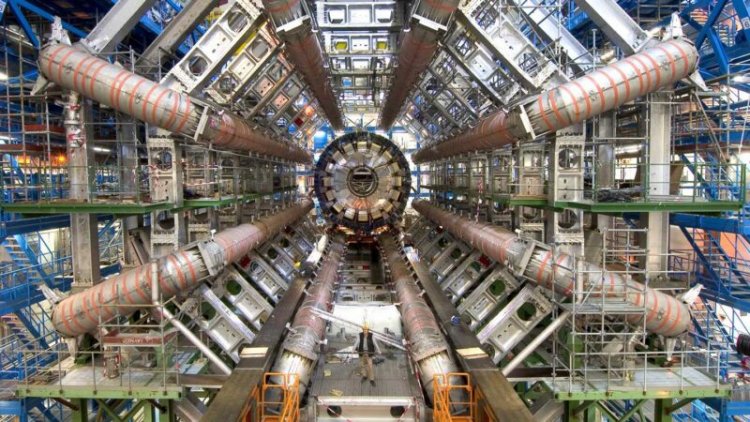 The W boson might not be heavier than expected after all
