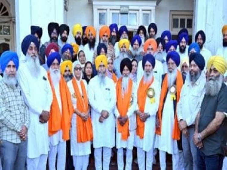 Pakistan: Nearly 2,500 Indian Sikh pilgrims arrive to celebrate Baisakhi