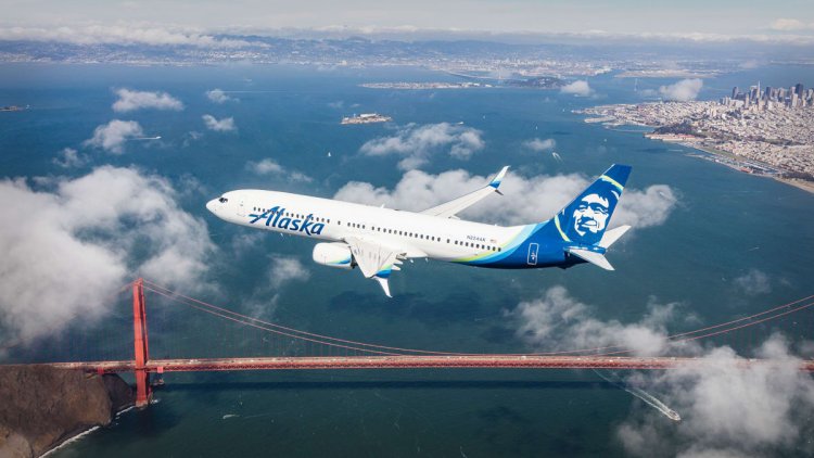 Alaska Airlines Flight Diverts After Woman Allegedly Threatened to 'Kill' Attendant