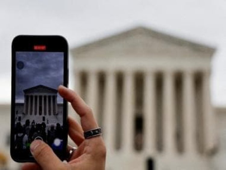 US Supreme Court to decide legality of govt officials blocking critics on Twitter, Facebook