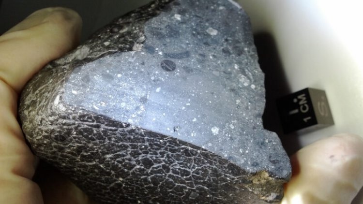 Why you shouldn’t use magnets when looking for meteorites