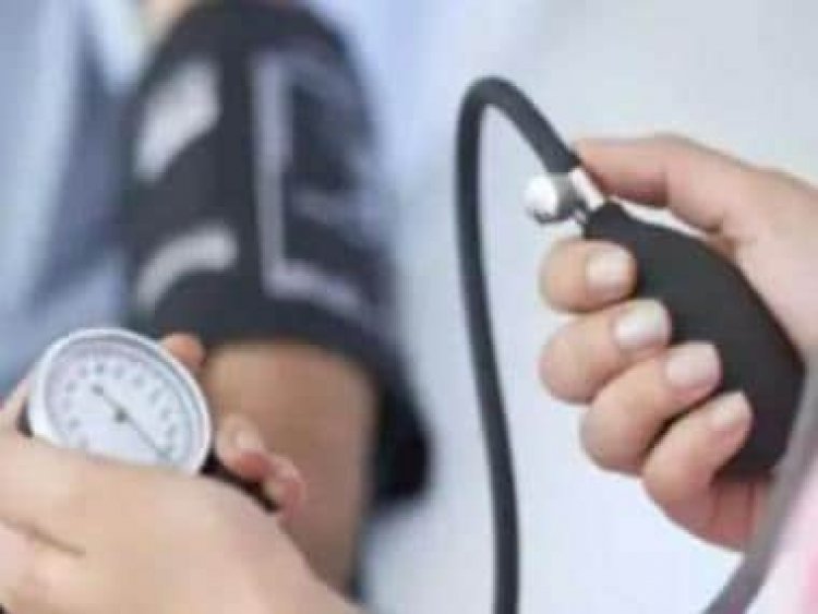 Left or right arm? Measure your blood pressure right!