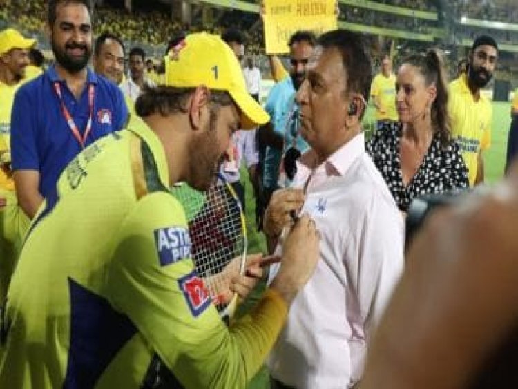 IPL 2023: Sunil Gavaskar gets shirt signed by MS Dhoni after CSK-KKR match at Chepauk; see video