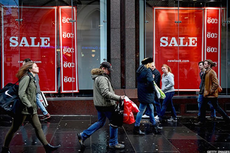 Retail Sales Rebound In April Amid Solid Jobs Market, Slowing Inflation