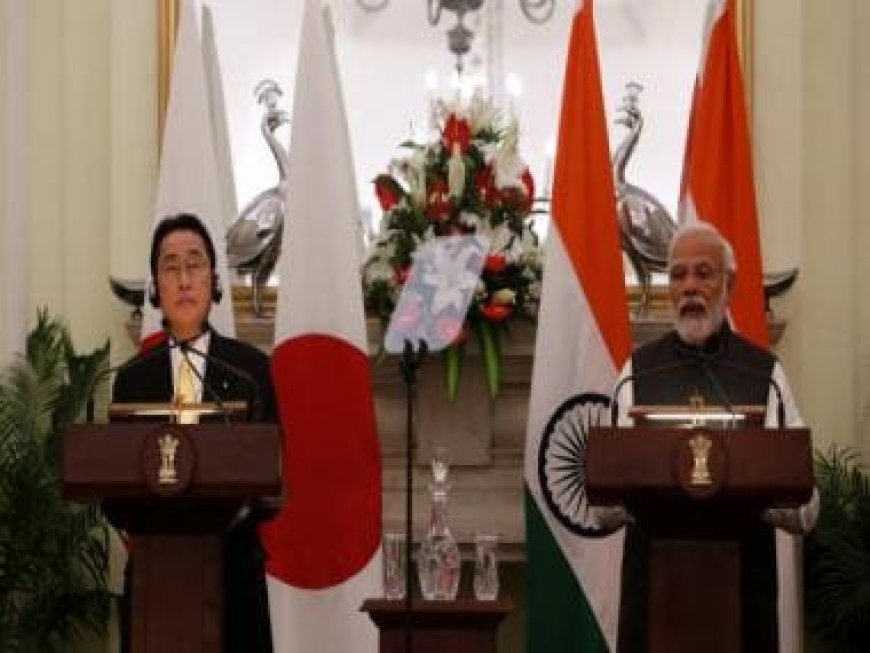 WATCH: PM Modi unveils bust of Mahatma Gandhi during G7 Summit in Japan's Hiroshima