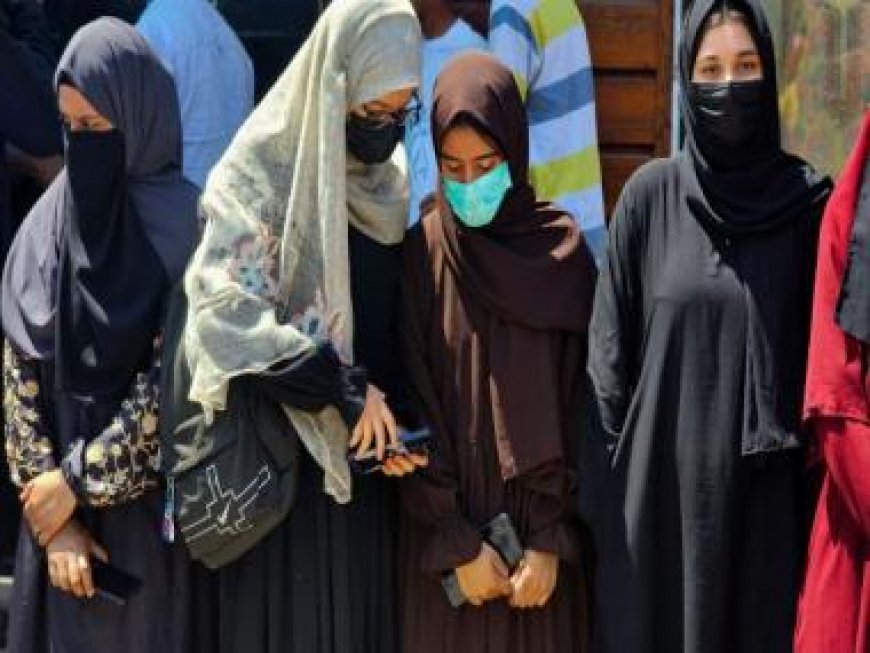 Did a school in Srinagar 'ban' students from wearing abayas?