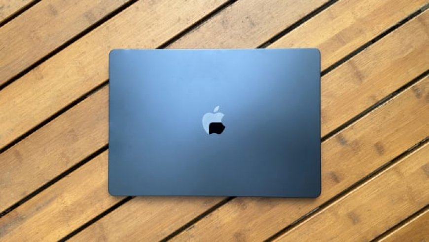 PSA: Apple's Brand New MacBook Air Is $100 Off on Amazon