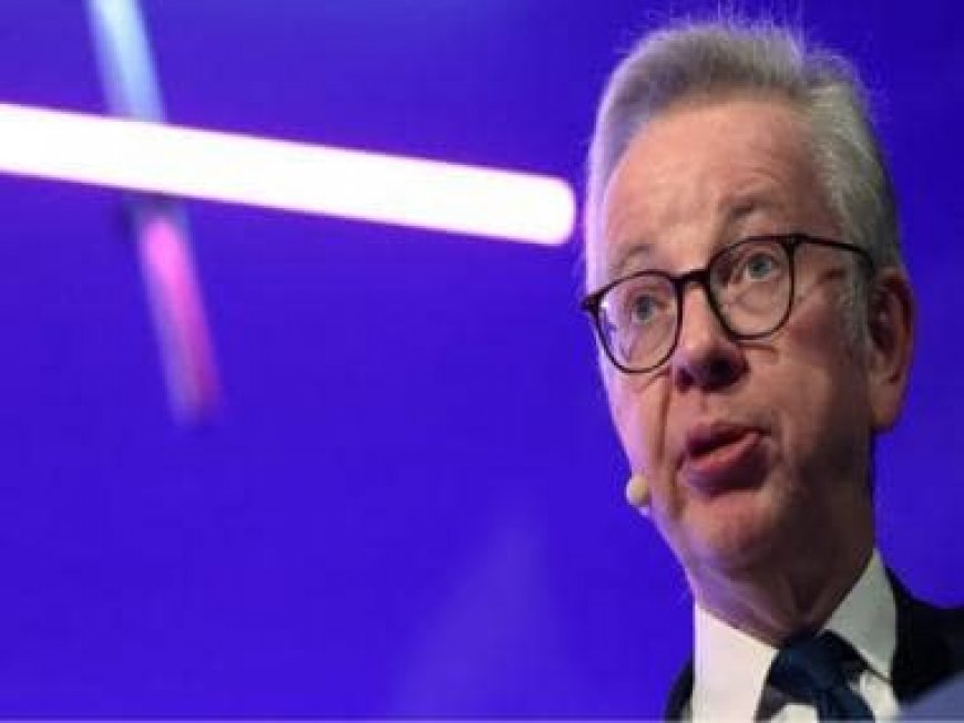 Senior UK minister apologises for COVID lockdown-breaking party video