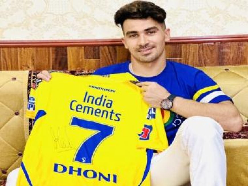Afghanistan wicketkeeper Rahmanullah Gurbaz gets MS Dhoni-signed CSK jersey