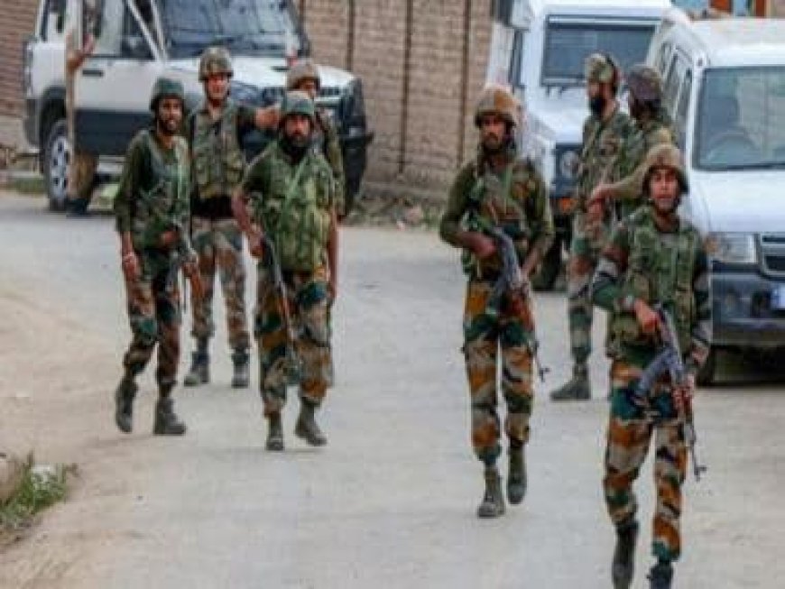 J&amp;K: Indian Army, police foil infiltration bid, kill 4 terrorists in Kupwara