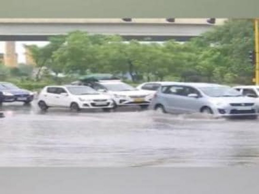 Monsoon LIVE Updates: Morning rain throws Delhi out of gear, several stretches submerged