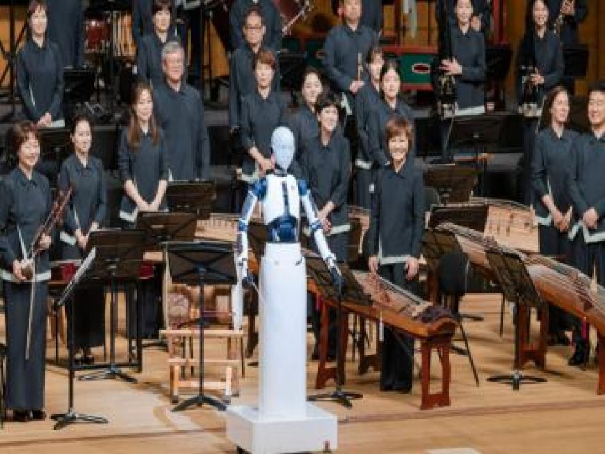 WATCH: South Korean tech company showcases a human-like robot conducting an orchestra