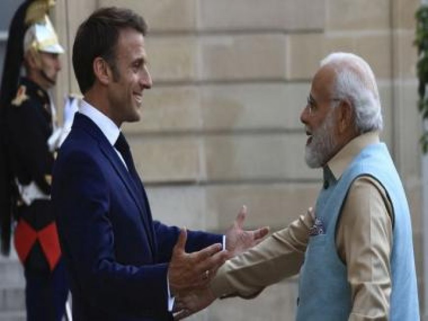 French President Macron welcomes PM Modi in Paris, tweets in Hindi