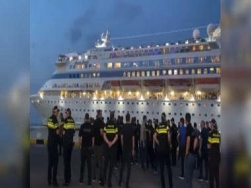 WATCH: Georgians sing Ukrainian national anthem to shoo away Russian cruise liner out of Batumi port
