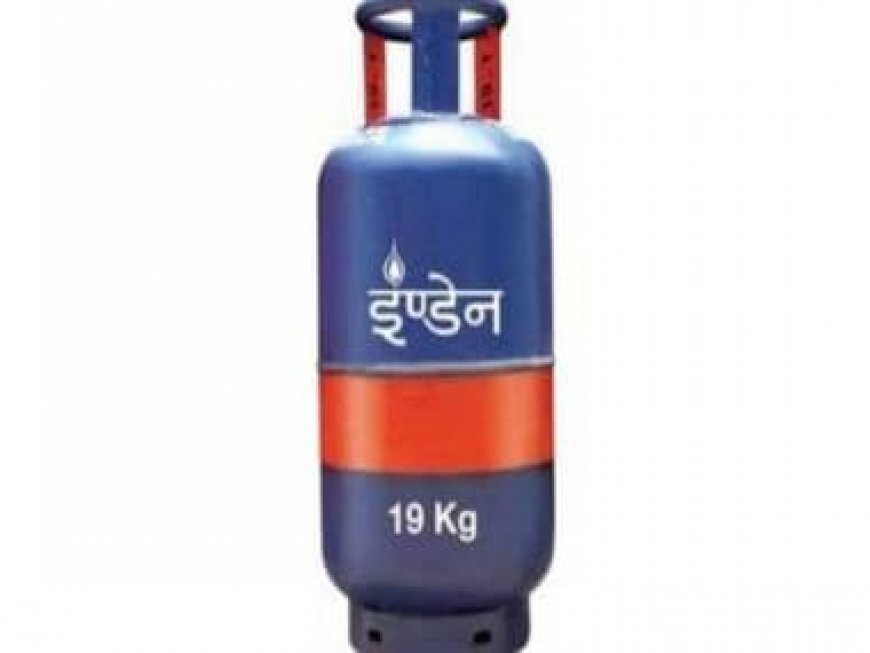 Commercial LPG price cut by Rs 99.75, no change for domestic cylinders