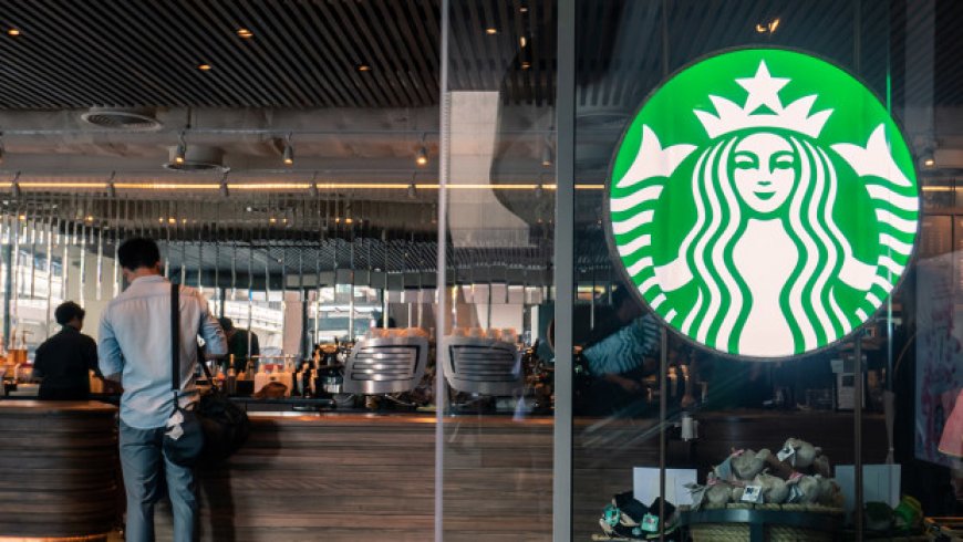 Starbucks Earnings Top Forecasts, Revenues Miss Street Estimates
