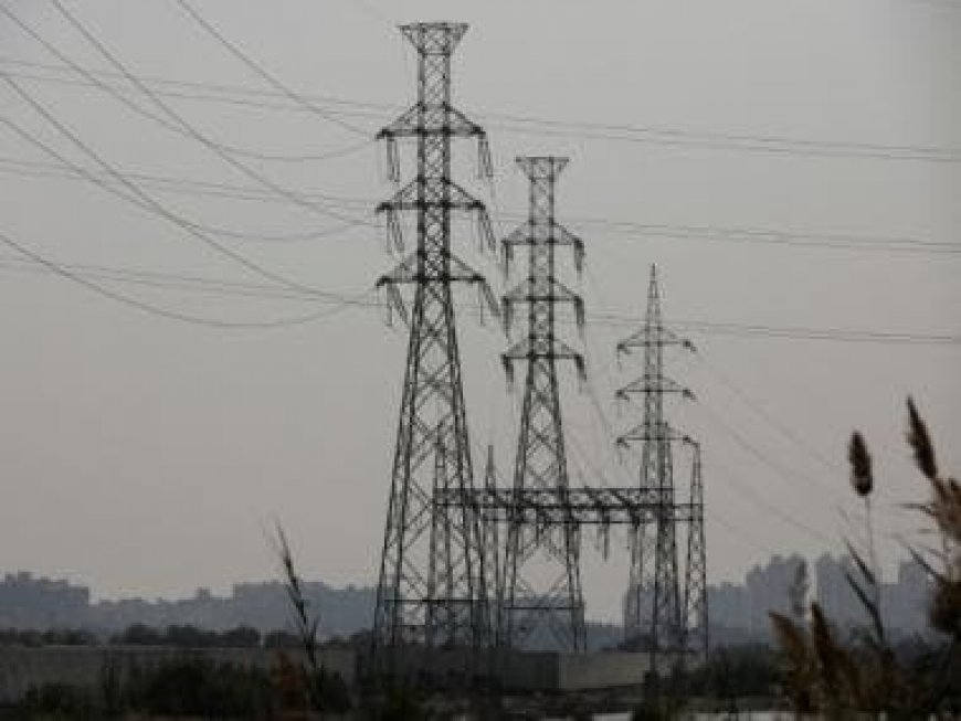 Pakistan to buy more electricity from neighbouring Iran