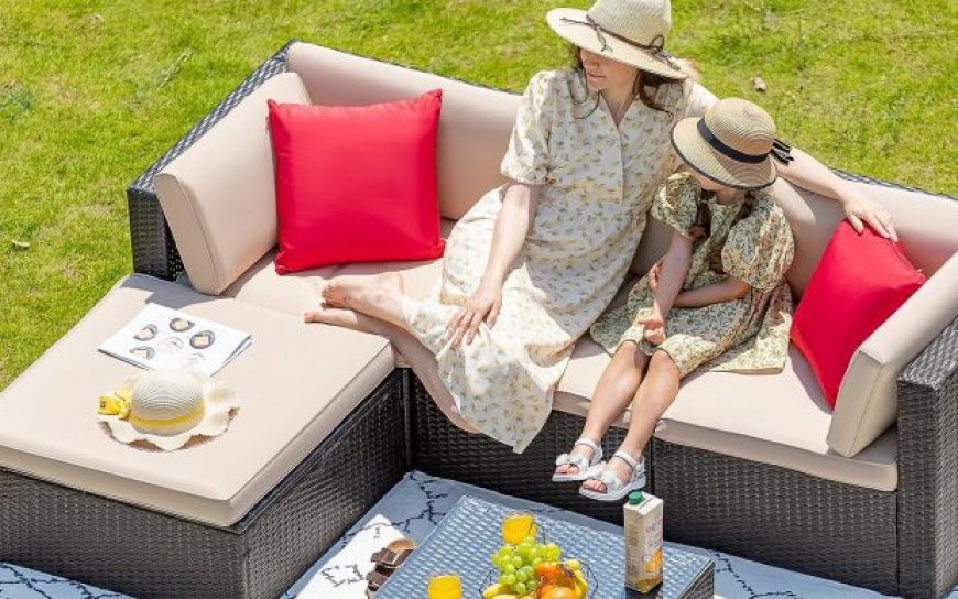 Amazon’s bestselling patio sofa set is just $275 in a Labor Day outdoor furniture sale not to miss