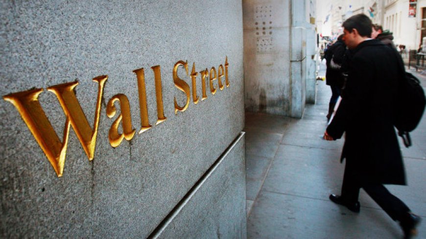 Stocks lower, Tesla, Disney v Spectrum, Arm IPO, Goldman recession call