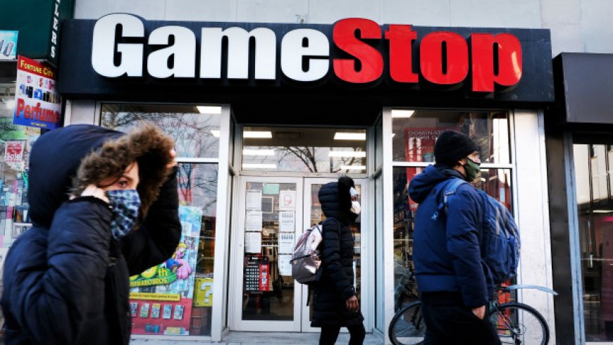 GameStop earnings on deck as C-suite exodus raises strategy concerns
