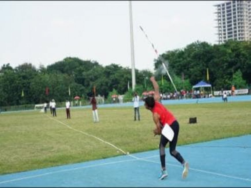 In freak accident, 15-year-old impaled by flying javelin in school practice session, dies