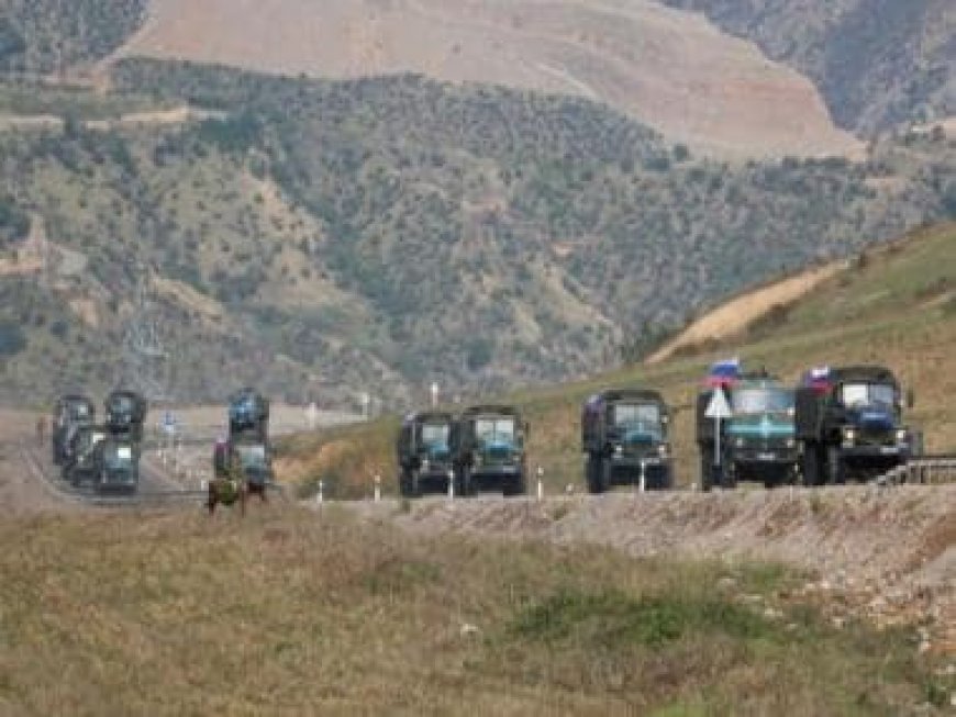 Nagorno Karabakh: Russia says Armenian fighters giving up arms