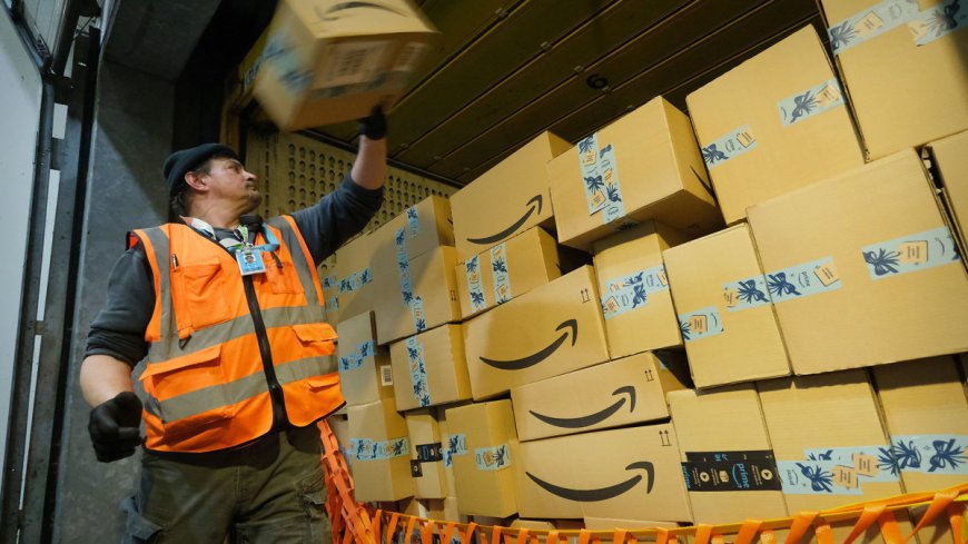 Amazon slumps as FTC brings antirust lAmazon slumps as FTC brings antitrust lawsuit against online retail businessawsuit against online retail business