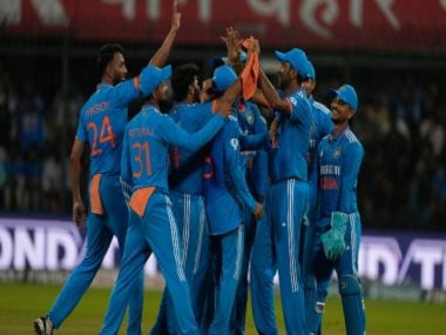 LIVE Cricket Score, India vs Australia 3rd ODI in Rajkot