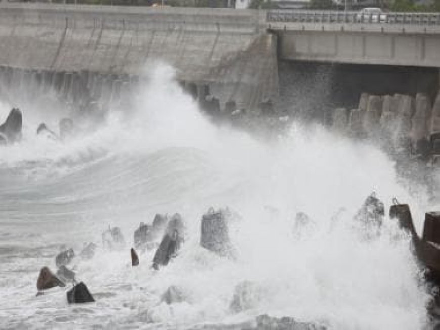 Typhoon Koinu thunders towards Taiwan, throws life out of gear