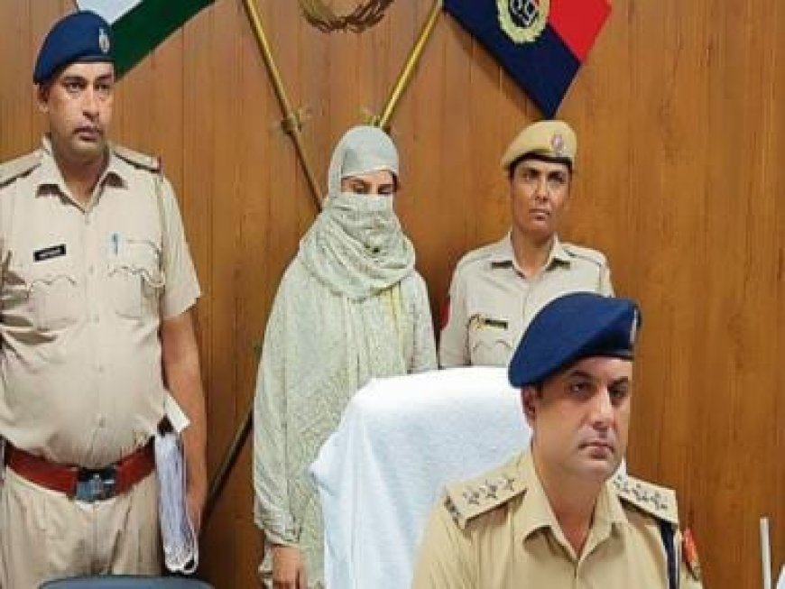 Woman held in Gurgaon for taking over gangster husband's extortion racket after his arrest