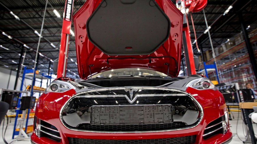 Tesla's EV tax deduction is losing its charge