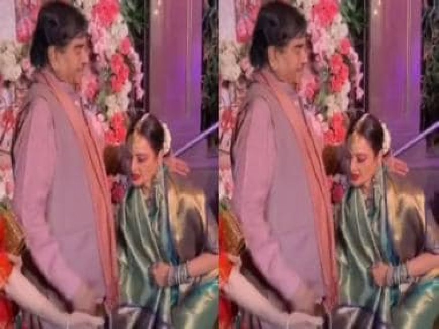 Watch: Rekha touches Shatrughan Sinha’s feet at a wedding; internet calls it 'beautiful'