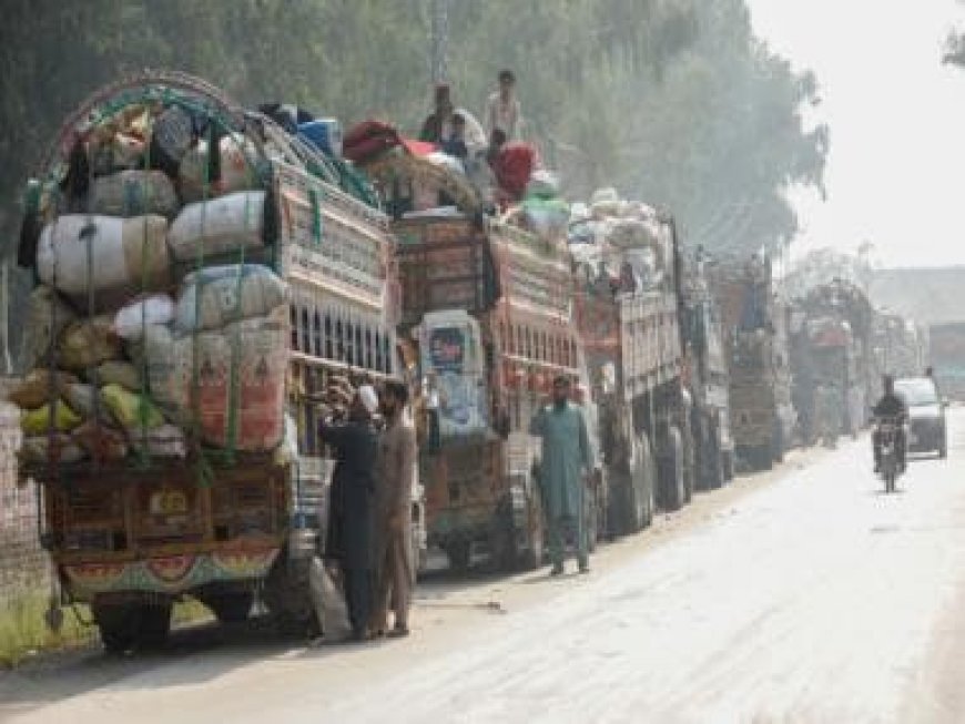 Pakistan to start action against Afghan migrants on Thursday