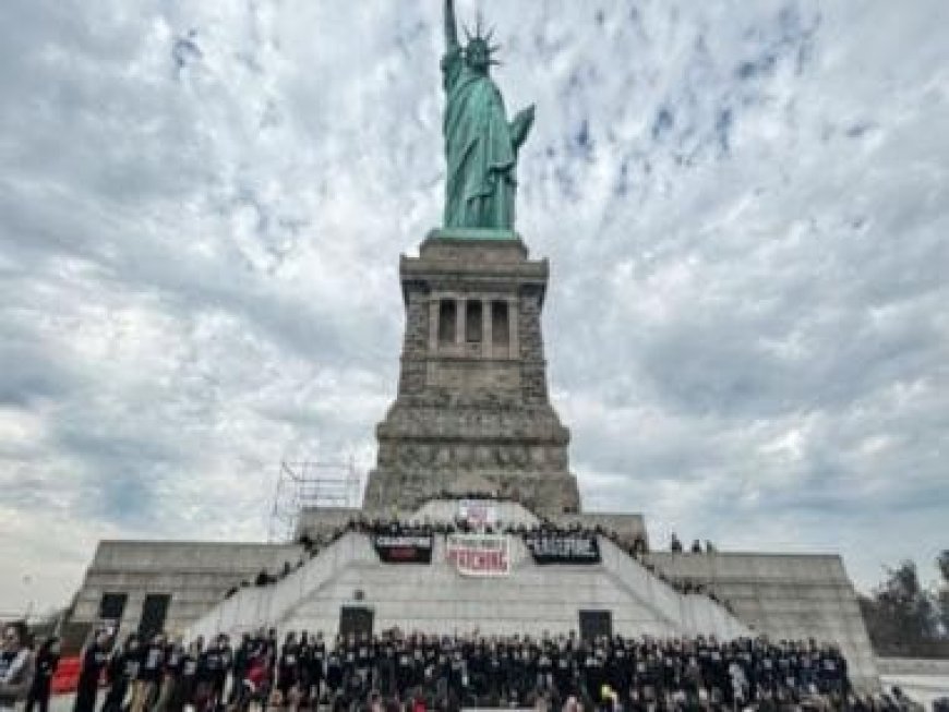 Jewish peace activists protest at New York’s Statue of Liberty to demand Gaza ceasefire