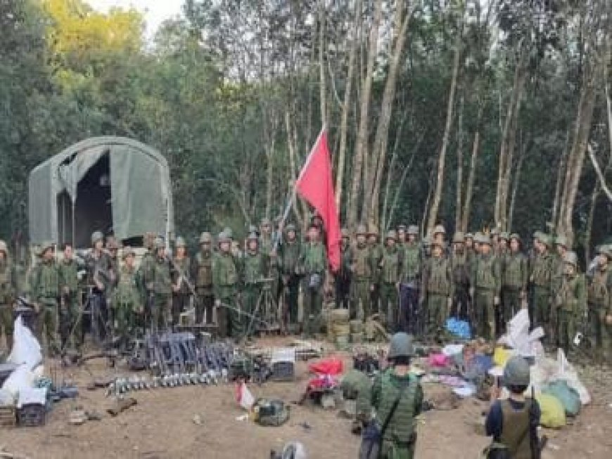 Myanmar rebels drive away junta forces, capture border point with India
