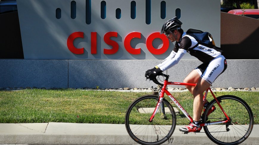 Cisco tumbles after slashing profit, sales outlook amid slowing orders, client backlog