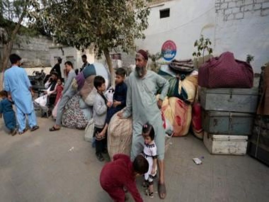 More than 4 lakh Afghans return home following Pakistan's anti-migrant crackdown