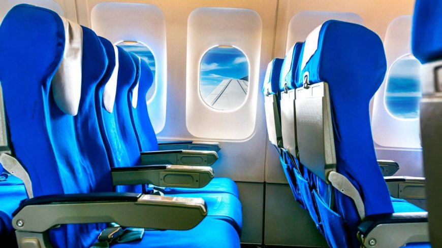 The weirdest reason airline passengers choose the middle seat