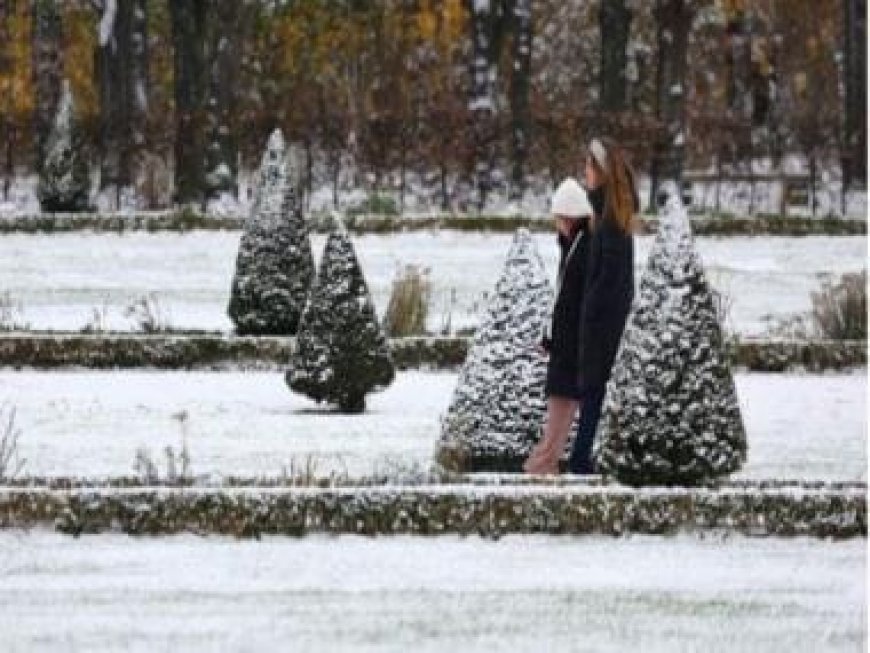 Germany asks residents to stay indoor as deadly winter season takes two lives