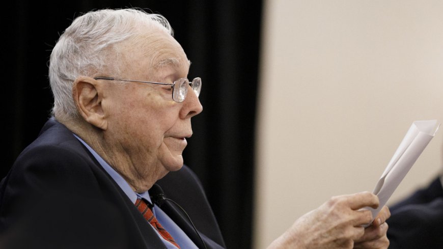 Berkshire Hathaway investing giant Charlie Munger dies at 99