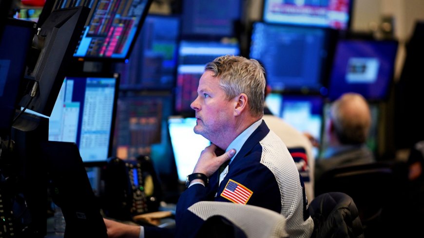 Stock Market Today: Stocks extend rally on Fed rate pivot; Housing starts surge