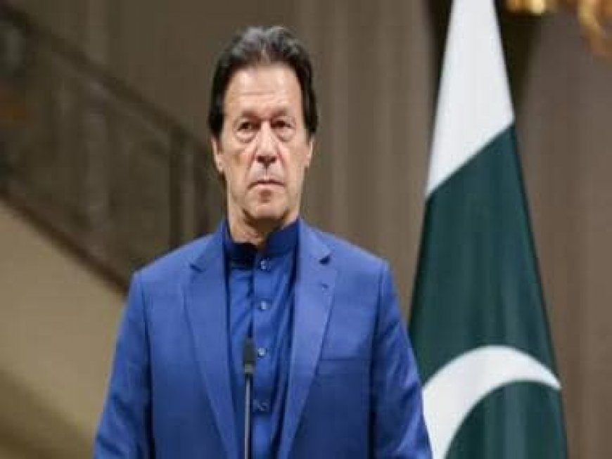 Pakistan: Election Commission defers indictment of Imran Khan, former minister in contempt case