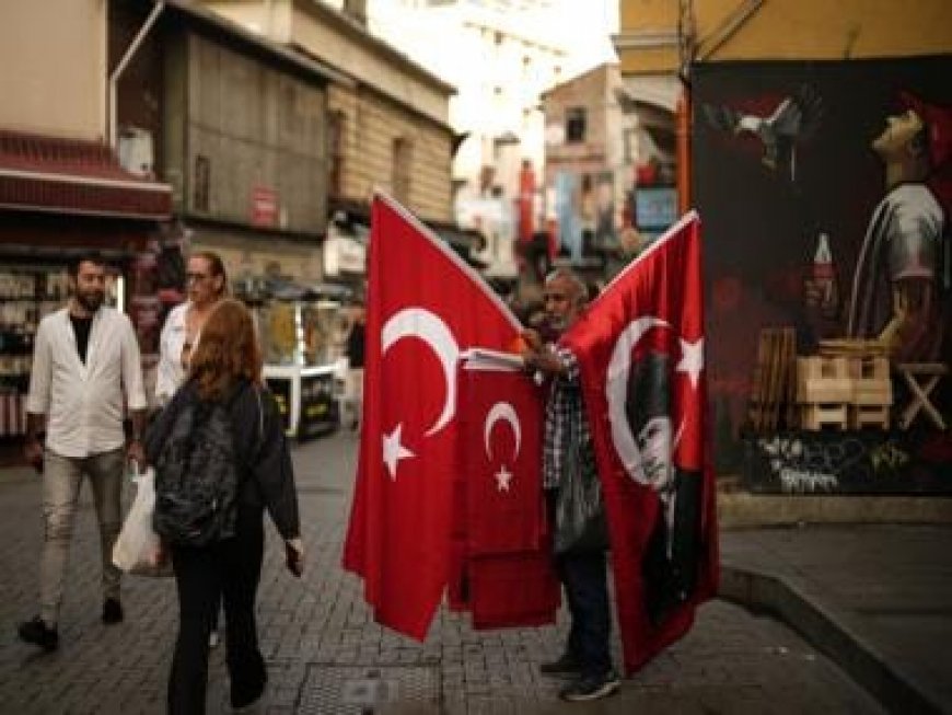Turkey detains 304 people over suspected Islamic State ties