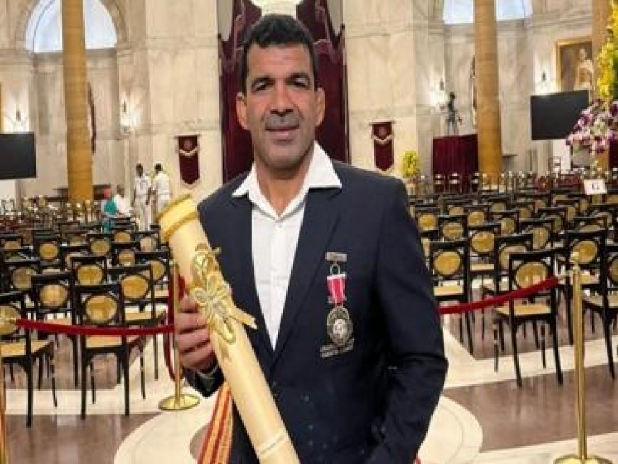 Deaflympics gold medallist Virender Singh to return Padma Shri award over WFI president's election