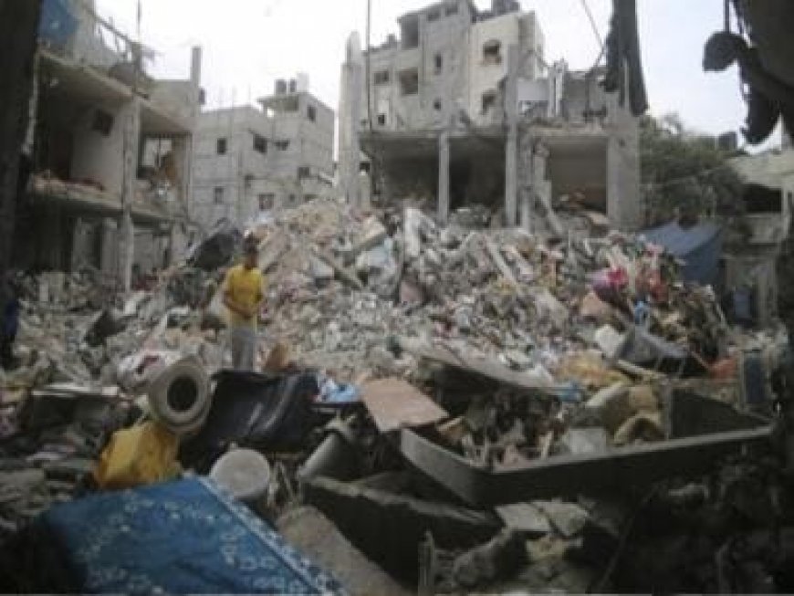 Israel strikes 2 homes, killing more than 90 Palestinians. Biden says he didn't request a ceasefire