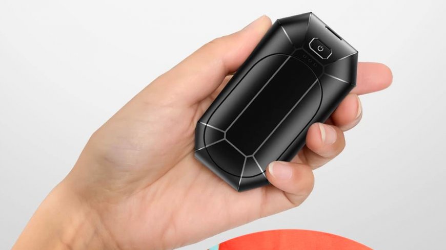 Pocket-sized rechargeable hand warmers shoppers call a 'lifesaver' are selling fast while 62% off at Amazon