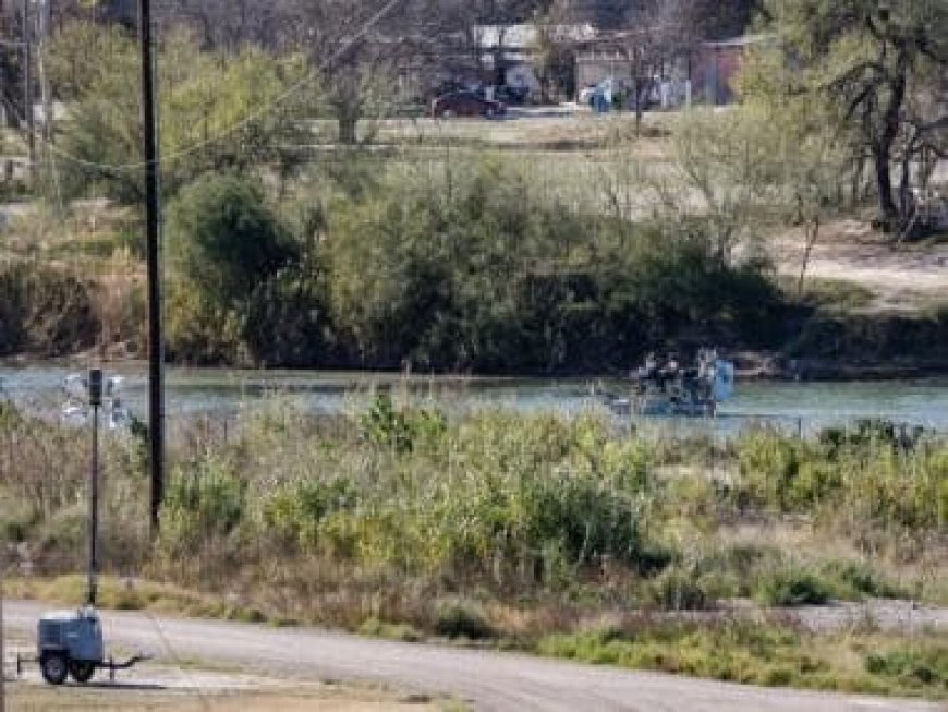 US says Texas barred border agents from entering park to try to save 3 migrants who drowned