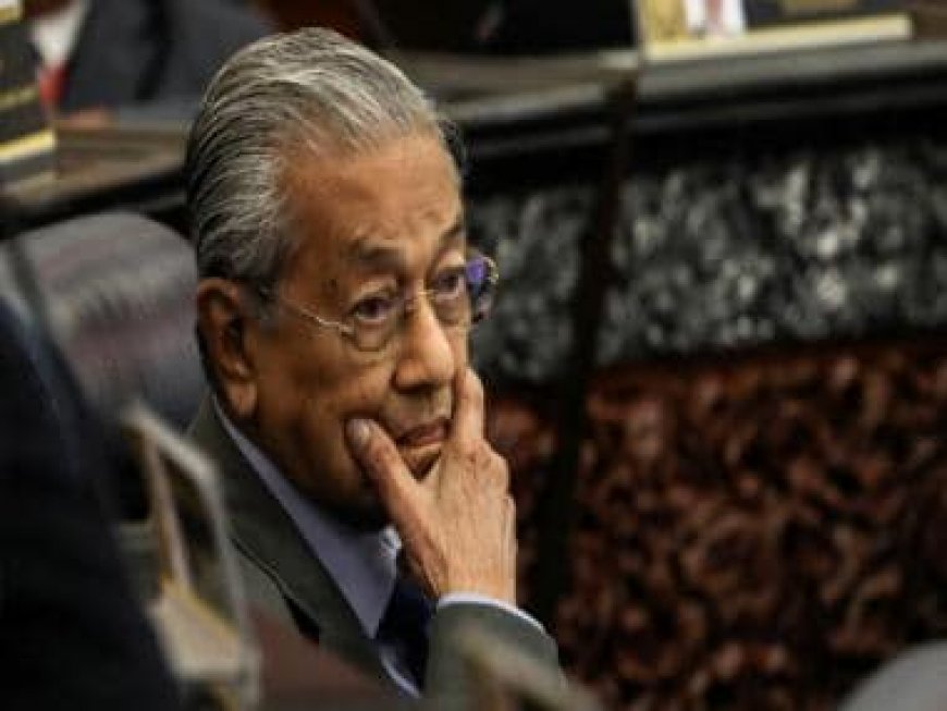 Malaysia ex-PM says govt targeting opposition, week after son faces anti-corruption probe