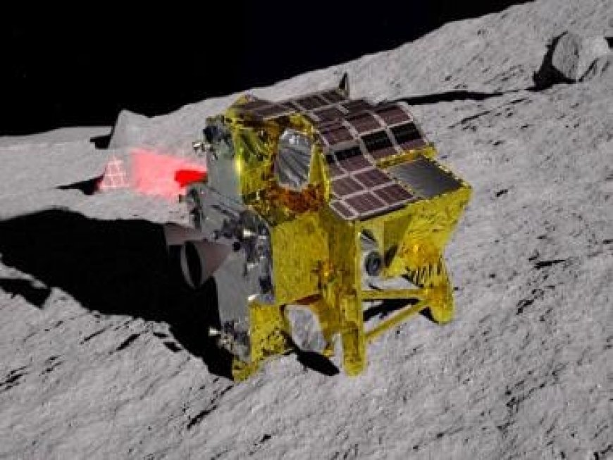 Japan’s Moon Sniper lunar lander makes a precise landing despite last-minute engine scare